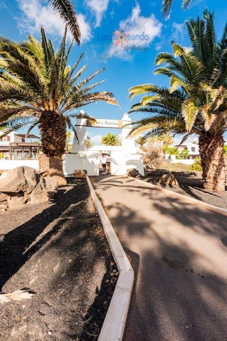 Casita El Faro En Playa Bastian Aircon In The Bedrooms Vv Costa Teguise Exteriör bild